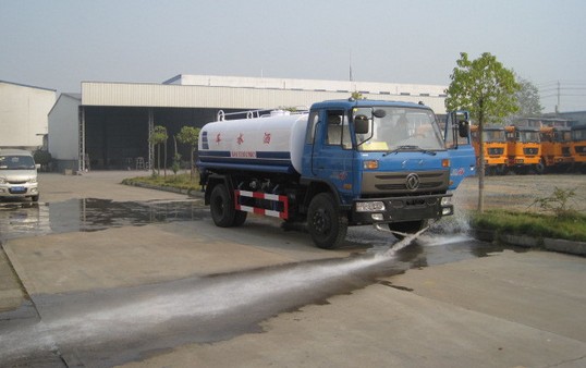 東風153<a href=http://www.jzdaj.com/ssc target=_blank class=infotextkey>灑水車</a>測試圖片