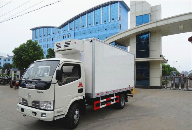東風福瑞卡<a href=http://www.jzdaj.com/lcc/ target=_blank class=infotextkey>冷藏車</a>
